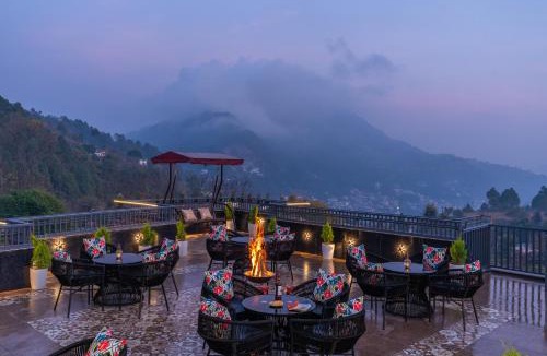 Bhagtpura Hotel | Perfectstayz Luxe kapilaz - Jacuzzi rooms