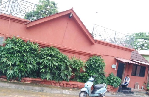 Aarey Colony Villa | Pikasa 411, pool party villa