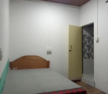 Darjeeling Apartment | Pines pool homestay