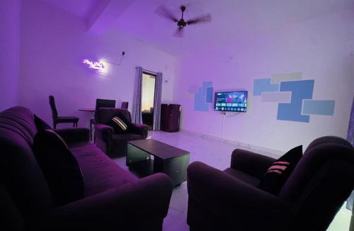 Beltola House | Pink Bliss Homestay