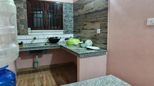 Sualkuchi Villa | Pink villa inn