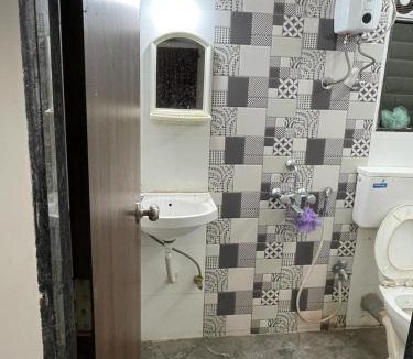 Santacruz West Apartment | PJ HOUSING LLP