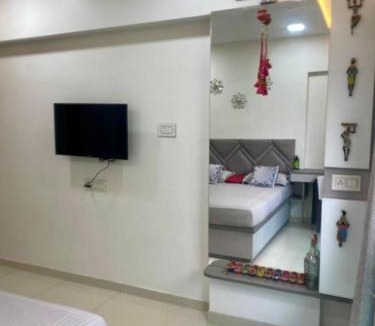 Marol House | Powai Comfort Retreat