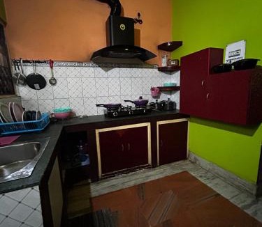 Sualkuchi Apartment | Prezim