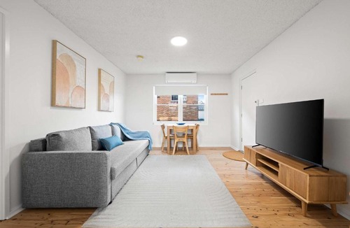 Mayfield West Apartment | Prickly Pear Stays in Mayfield West