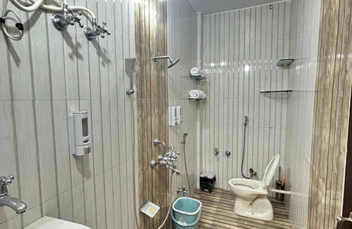 Mount Abu Apartment | Private - 1 BHK Floor - Paddy's Luxurious Home Staynn