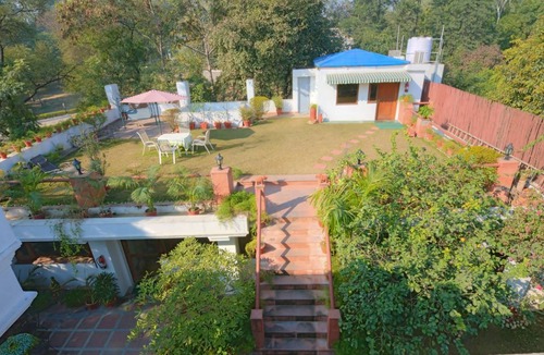 Sainik Farm Resort | Private room ∙ 2 guests