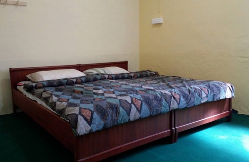 Valparai Resort | Private room ∙ 3 guests