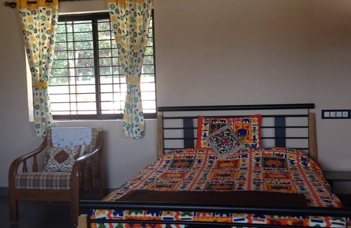 Stuart Hill Resort | Private room ∙ 3 guests