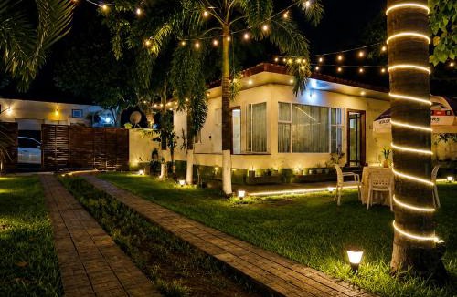 Sualkuchi House | Q3 Inn, The Lawn