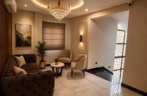Rajouri Garden Hotel | Qotel Comfort Oasis Rajouri Garden - Newly Built 2026
