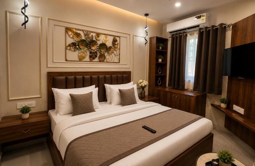 Rajouri Garden Hotel | Qotel Comfort Oasis Rajouri Garden - Newly Built 2026