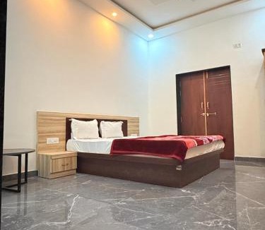 Jayal Hotel | Radhe krishna hotel & Restaurant