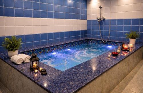 Vrindavan Hotel | Radhika comfort stay