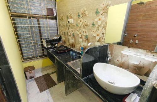 Kolkata Apartment | Radhika