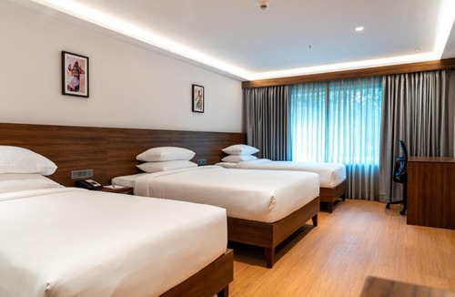East Nada Hotel | Rae by Tamara Guruvayur - Formerly Lilac Guruvayur
