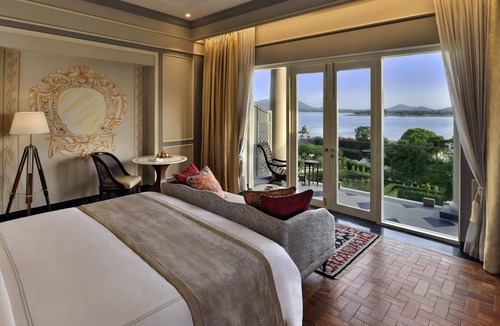 Udaipur District Hotel | Raffles Udaipur