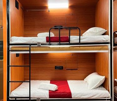 Sector 11 Hostel | Rahul Men's AC Dormitory