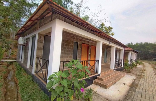 Nalkura Hotel | Rain Forest Eco Resort