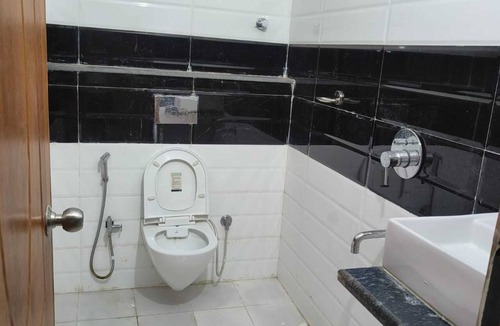 Varanasi Apartment | Rama Homestay