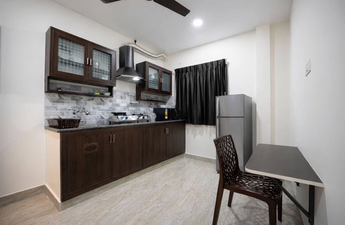 Ramapuram Hotel | Rayzen Stays