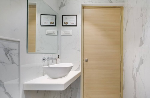 Vijayawada Hotel | Red Fox by Lemon Tree Hotels, Vijayawada