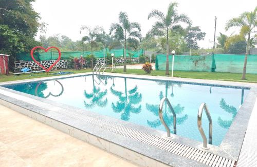 Amarnath Hotel | Redwings Resort Panvel