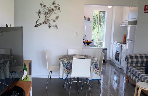 Goolwa Apartment | Relax On Bingham