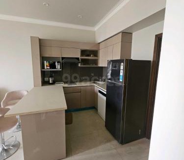 Gurugram Apartment | Relaxing 1BHK Retreat with Pool View
