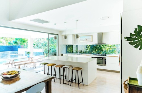 Noosa Heads House | Relaxing Noosa Heads home minutes from the beach yet peaceful & private -monthly