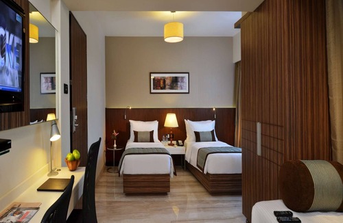 Malad West Hotel | Residency Sarovar Portico Mumbai