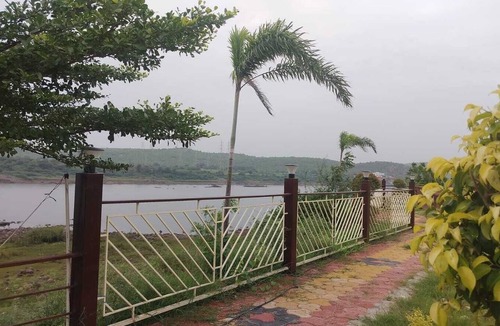 Omkareshwar Apartment | Revasa Retreat