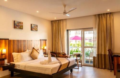 Baga Hotel | River Deck Baga Beach Front