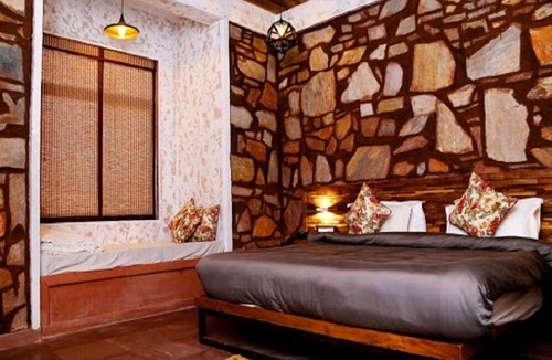 Achrol Hotel | Riverarch Greenfields Resorts