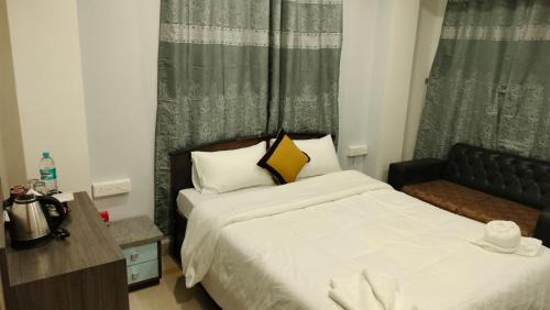 Police Bazar Apartment | RKS Homestay Anex