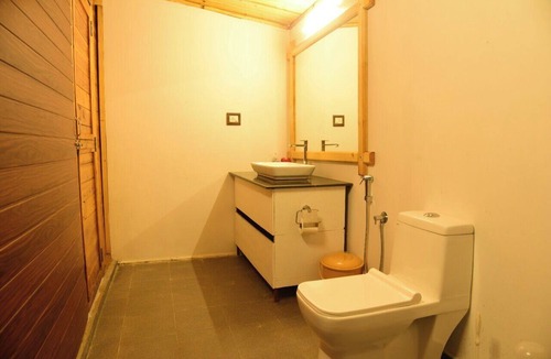 Canacona Hotel | Rockit Cafe And Stay