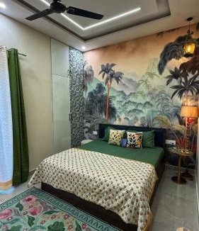 Bullawala House | Romantic Mountain Room for Couples, Work Friendly