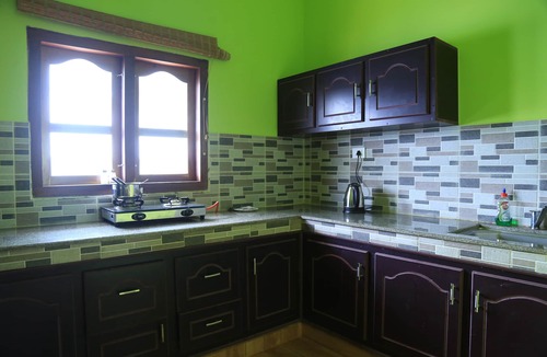 Anachal House | Room-luxury Cottages With Beautiful Moun