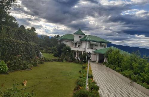 Shimla Bed & Breakfast | Rosewood Estate