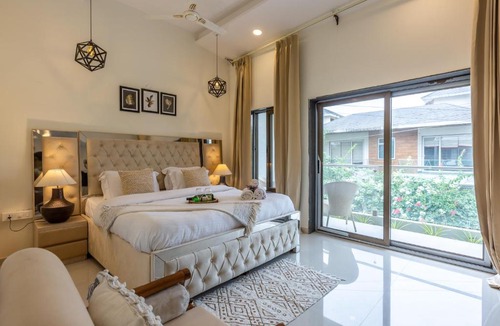 Marra Villa | Royal 4-BR Villa Zorba with Private Pool in Candolim