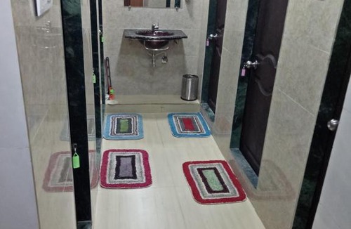 Marol Hostel | Royal Dormitory