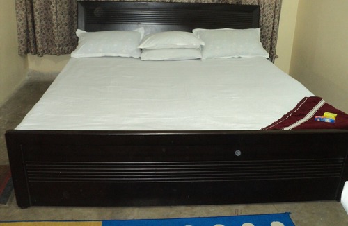 Jadavpur House | Royal Guest House