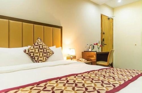 Dhaka Hotel | Royal Inn Dhaka City Center