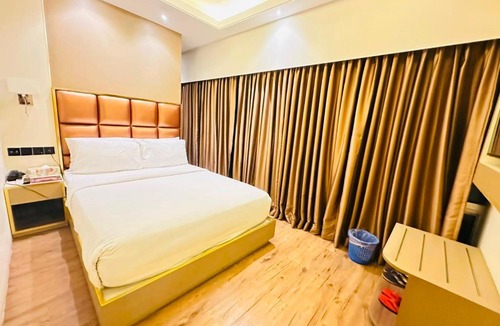 Dhaka Hotel | Royal Inn Dhaka City Center