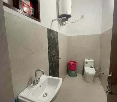 Bathinda Hotel | Royal living hotal