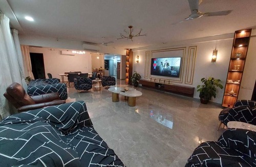 Hadapsar Apartment | Royal Nest Premium - Amanora Park Town