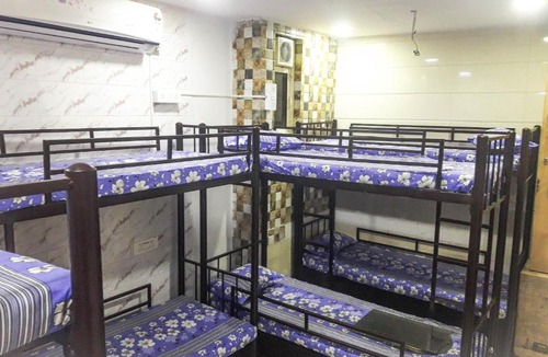 Andheri West Hostel | ROYAL PALACE PG HOSTEL