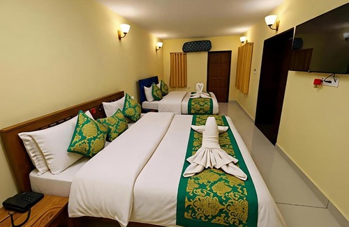 Mount Abu Hotel | Royal Raj Palace 600Mtr From Nakki Lake Mount Abu
