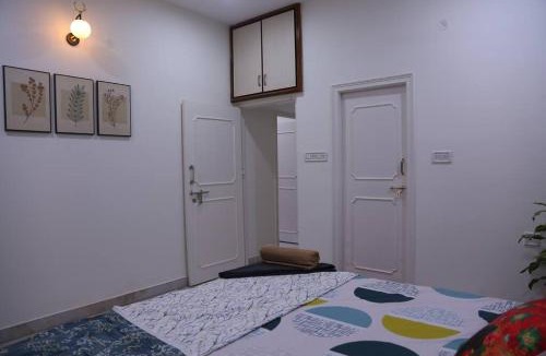Madhapur Apartment | Royal Residency 3BHK, Near Rameshwaram cafe, HiTech City