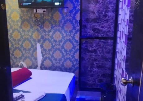 Dadar East House | Royal Rest House